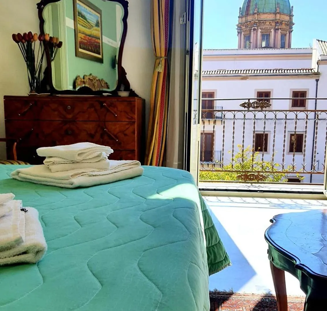 Cavour Il Conte Camillo Bed & Breakfast Palermo 3*,